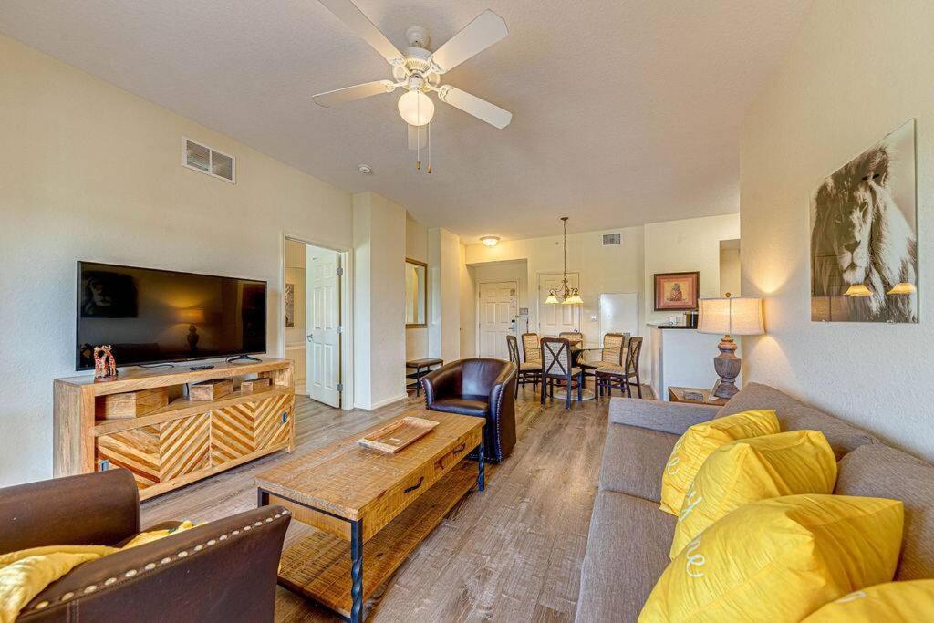 Exquisite 3 Bdr Minutes To Apartamento Orlando